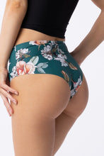 Load image into Gallery viewer, Brazilian maxi cut Tea Rose